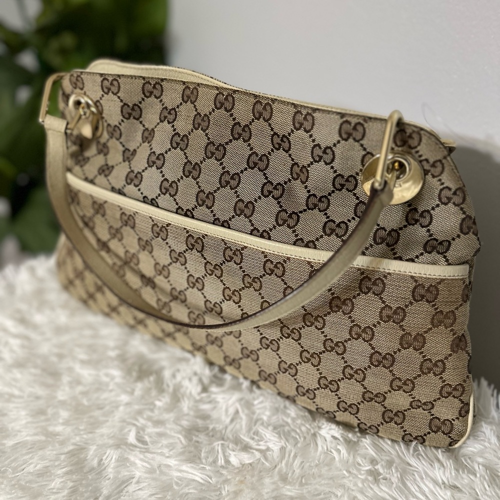 Gucci Medium Gg Canvas Eclipse Tote - Pre-Owned - image 6